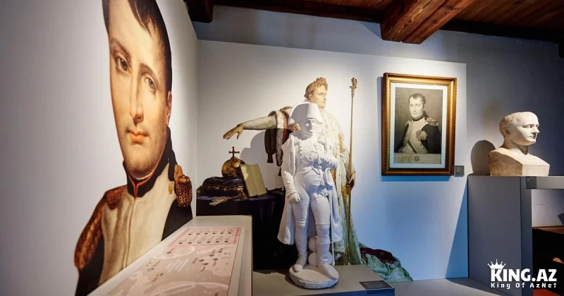 Belçikada muzeydən Napoleonun üzüyü oğurlanıb