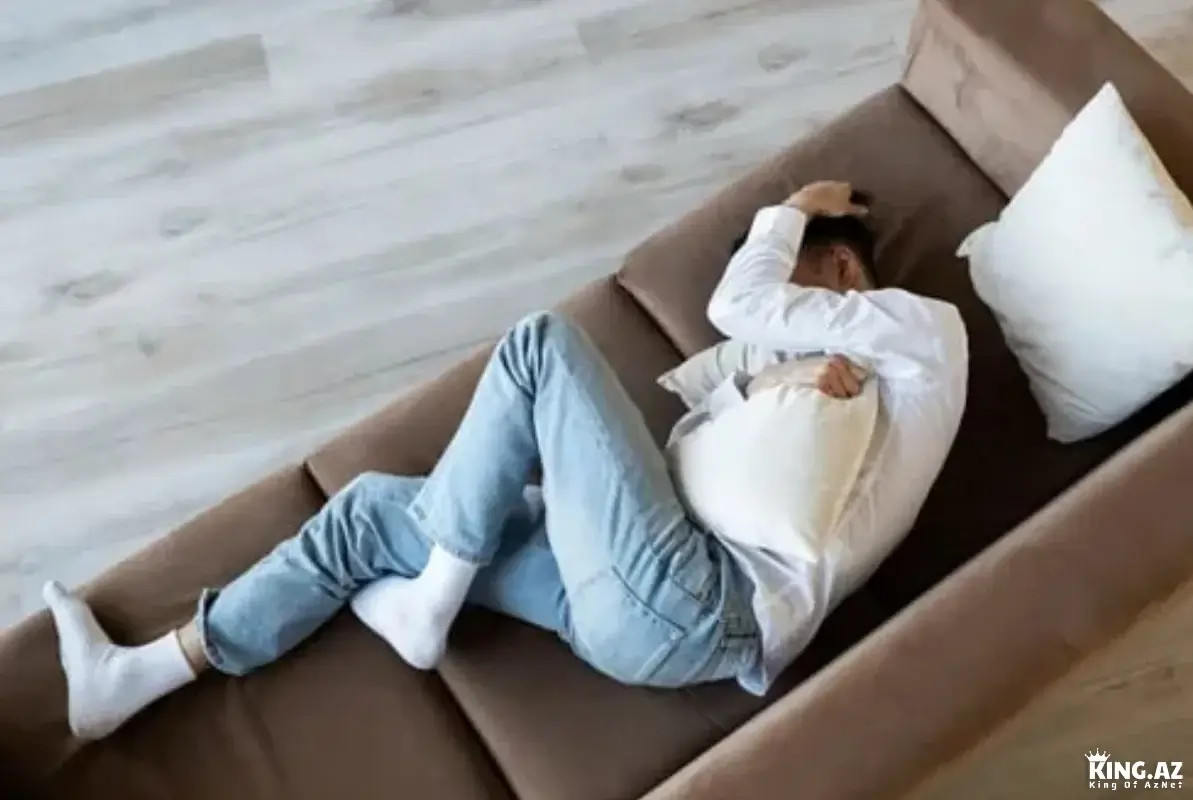 Yuxuda yıxılmaq hissi nədən yaranır?