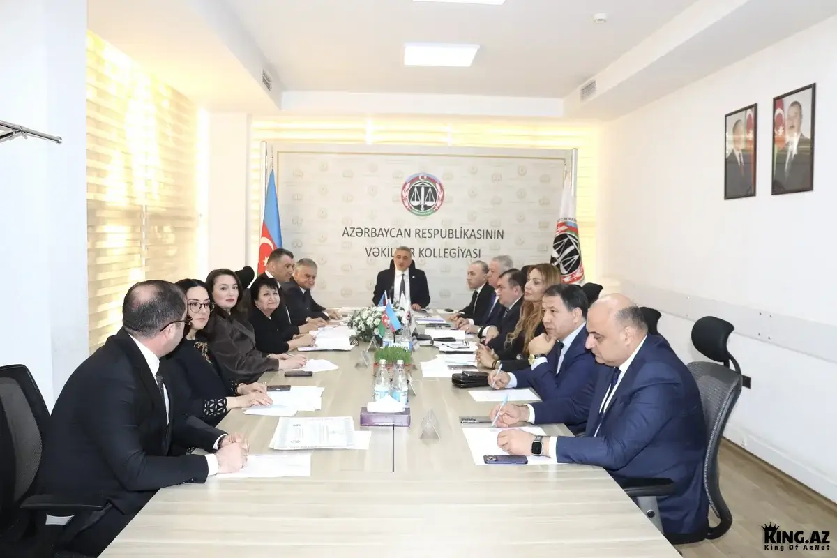 Kollegiya iclas keçirdi, bir vəkil xaric edildi, üçü cərimələndi