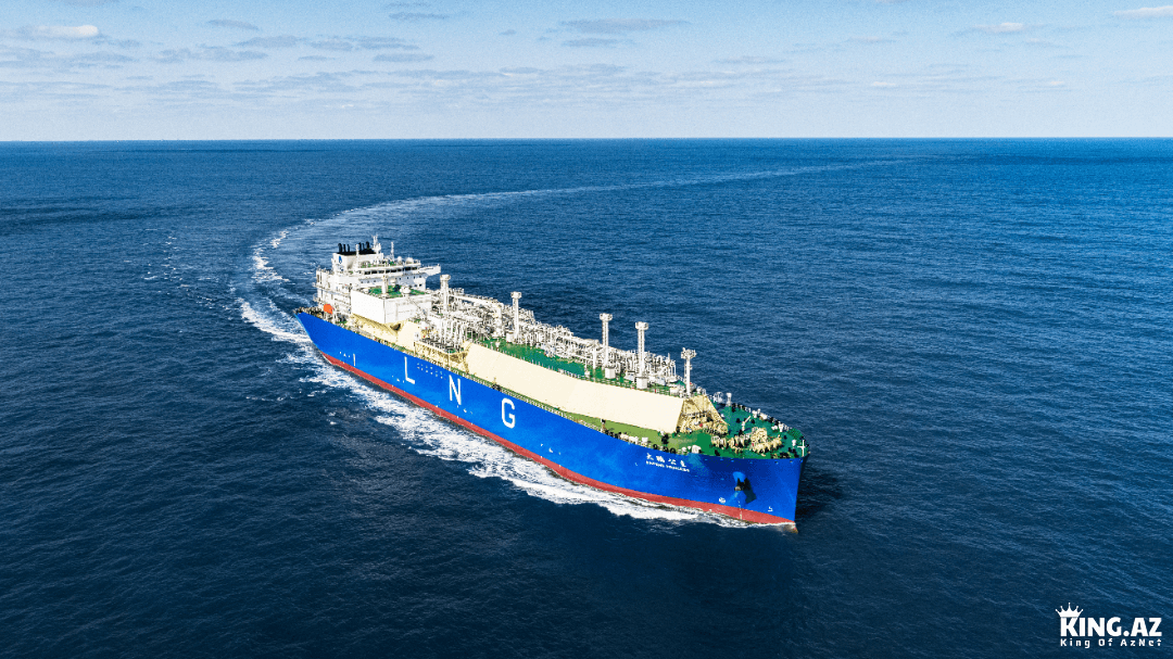 Çin ən böyük LNG tankerini təqdim etdi